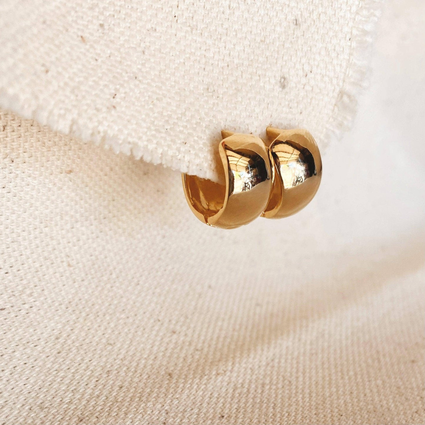 18k Gold Filled Harlye Huggies
