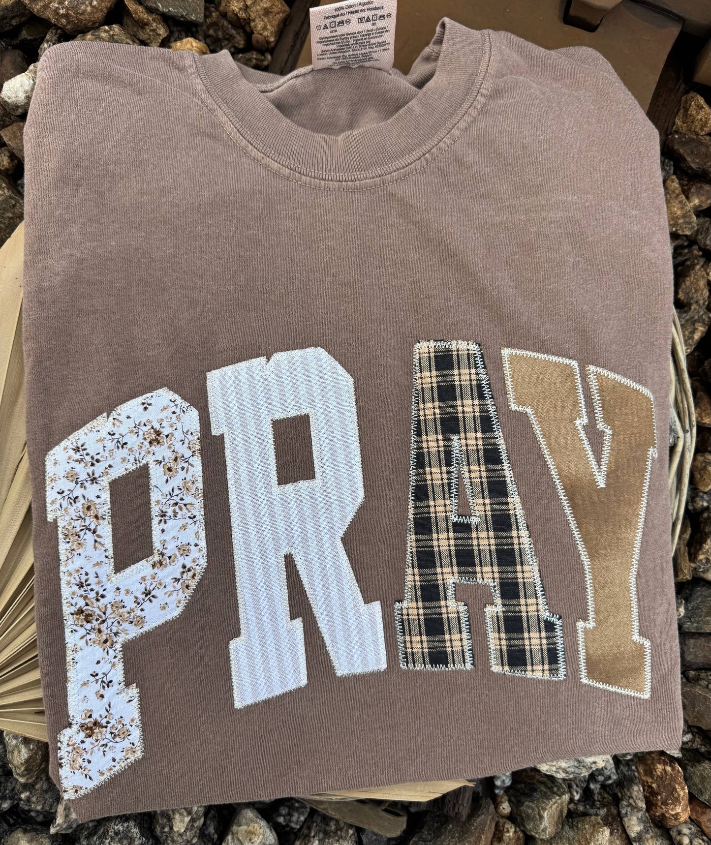 "PRAY" short sleeve tee